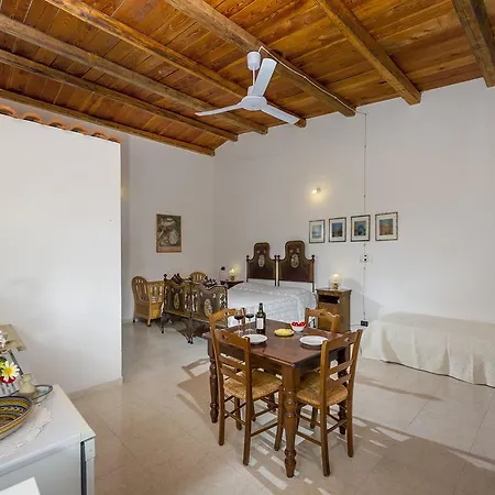 Finazzo Alloggio per agriturismo *